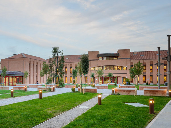 The Venice School of Management is accredited by EQUIS
